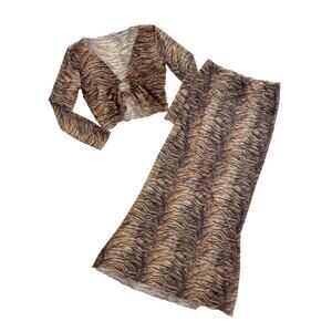 Jagger & Stone - Campbell Mesh Skirt & O Ring Crop Top in Brown & Black